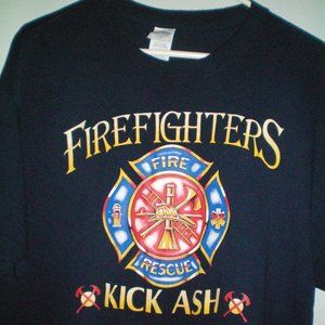 ++  Gildan heavy cotton Firefighters kick ash T-shirt